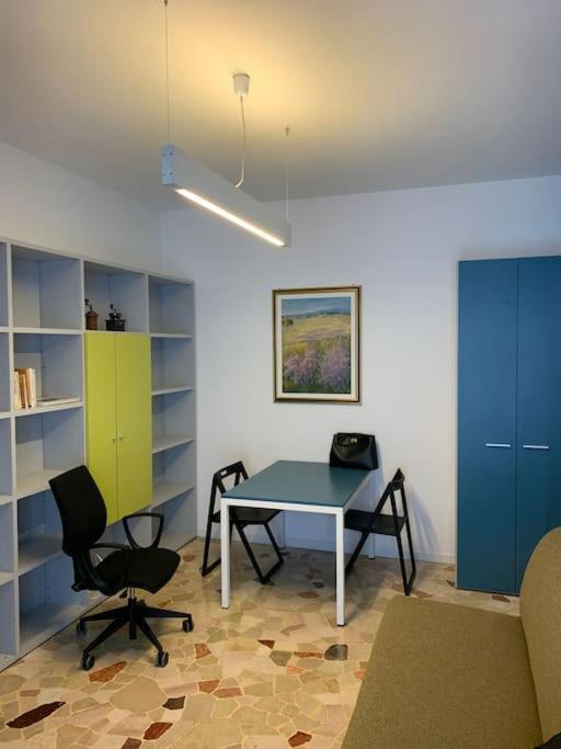 Cozy 1-Room Studio In Giambellino Milan Exterior photo