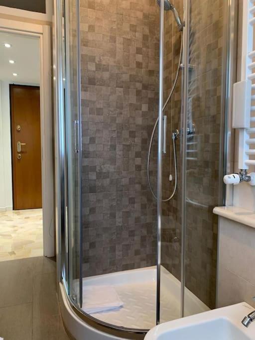 Cozy 1-Room Studio In Giambellino Milan Exterior photo