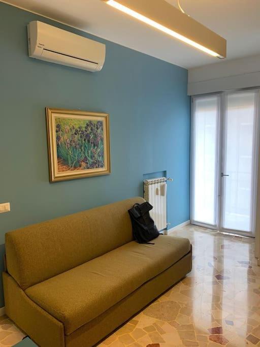 Cozy 1-Room Studio In Giambellino Milan Exterior photo